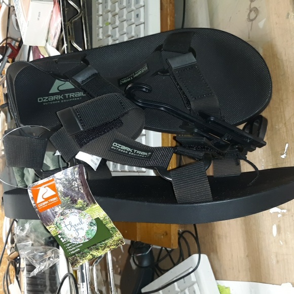 Mens strap sandals - Picture 2 of 2